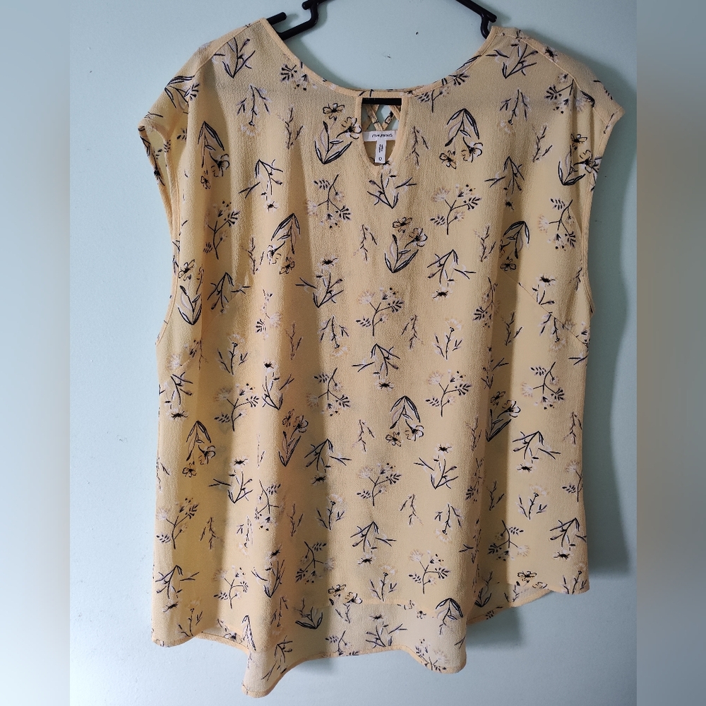 Maurices Yellow Floral Cap Sleeve Blouse